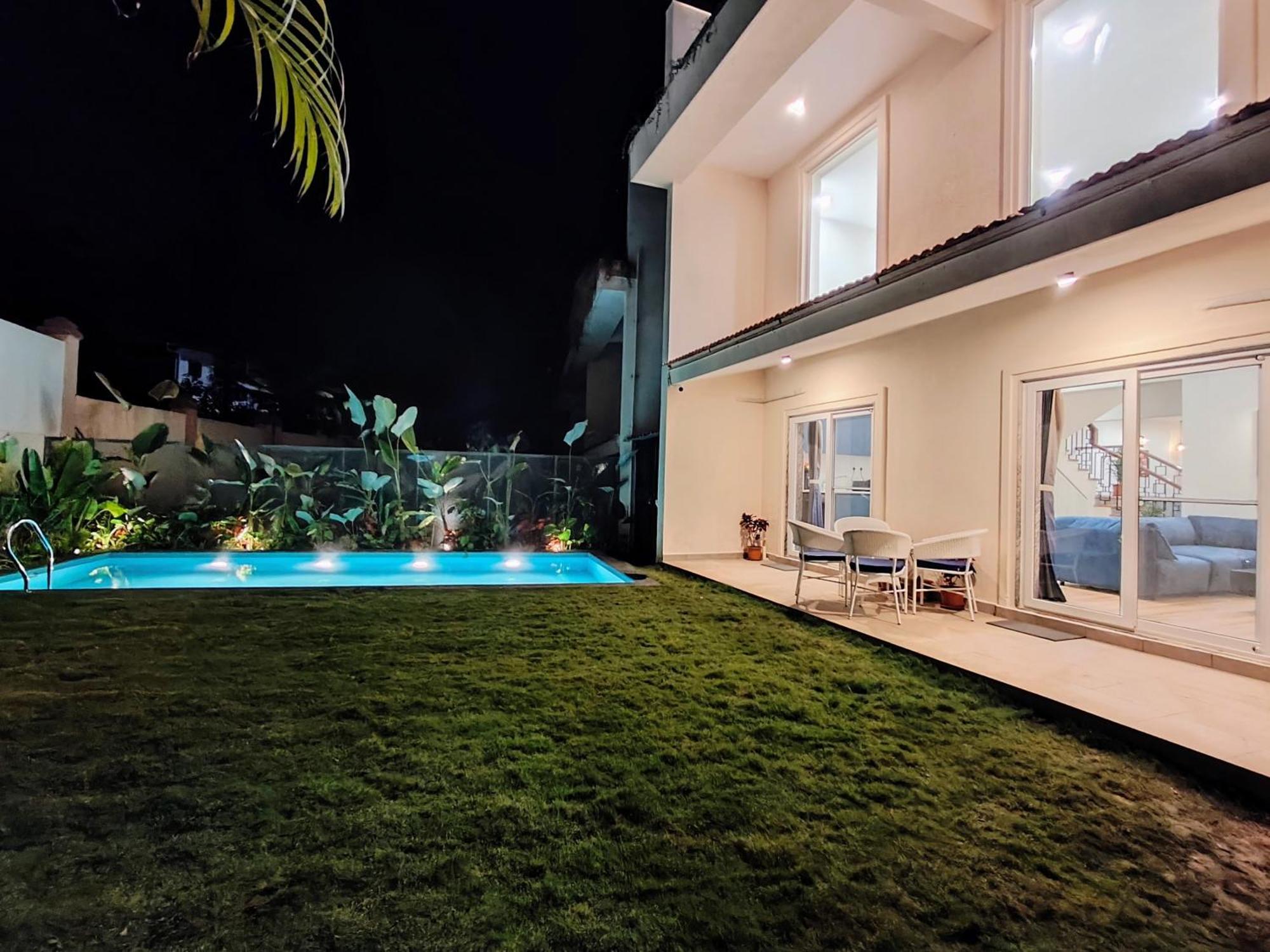 Casa Aurea - Luxurious 3Bhk Villa In Siolim Cunchelim Exterior photo