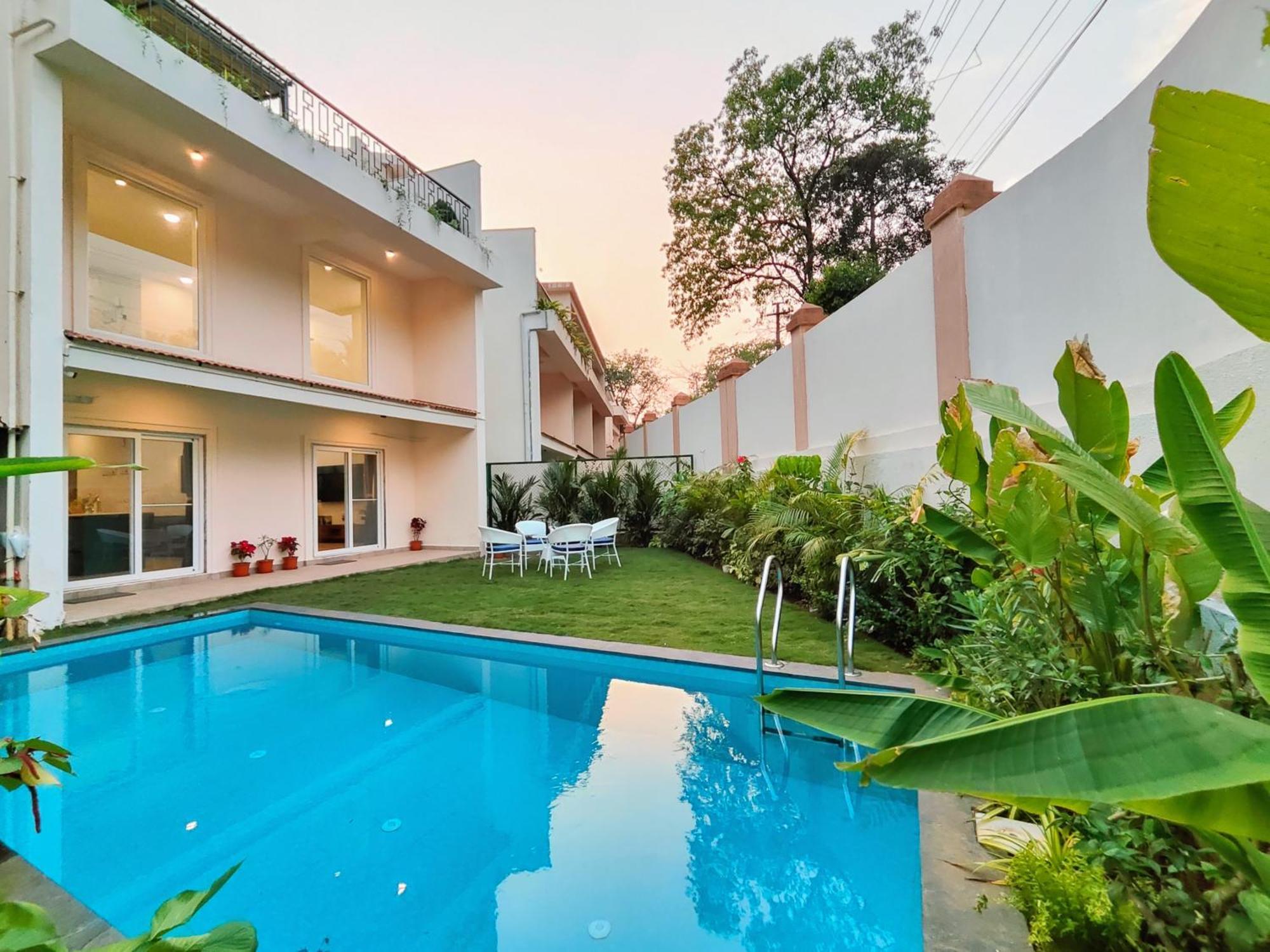 Casa Aurea - Luxurious 3Bhk Villa In Siolim Cunchelim Exterior photo